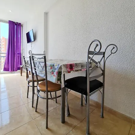 Apartamento Esturion Apartment *